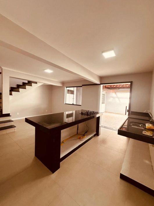 Casa Individual, Monte Castelo, Contagem.