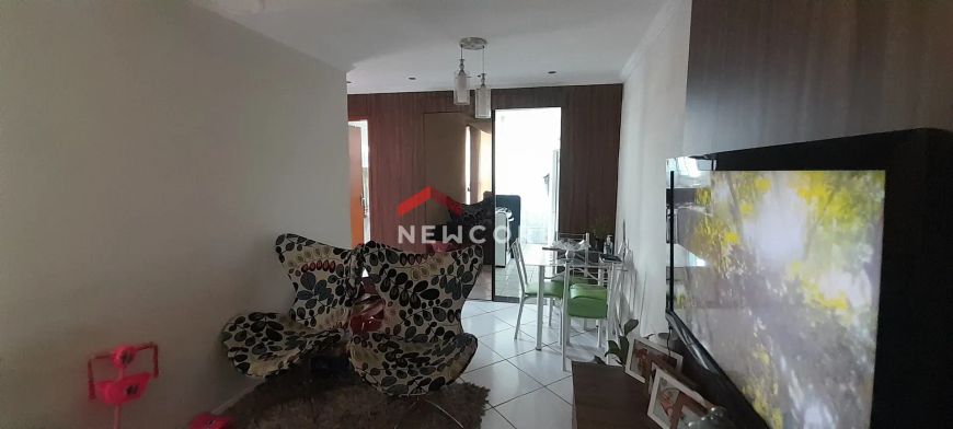 Apartamento em Avenida Wilson Tavares Ribeiro - Chácaras Reunidas Santa Terezinha - Contagem/MG