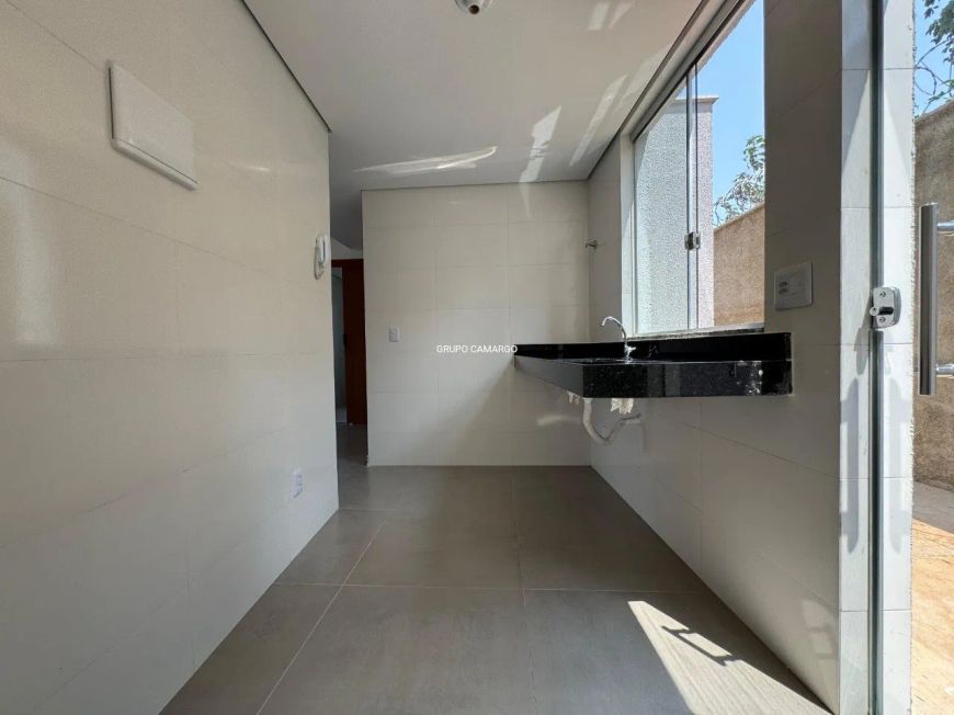 Área Privativa á venda,02 quartos Xangri-la