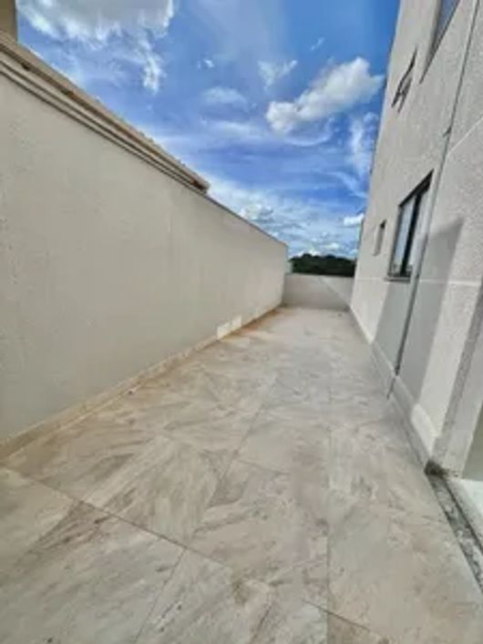 AREA PRIVATIVA PRÉDIO COM ELEVADOR 2 QUARTOS - BAIRRO CABRAL