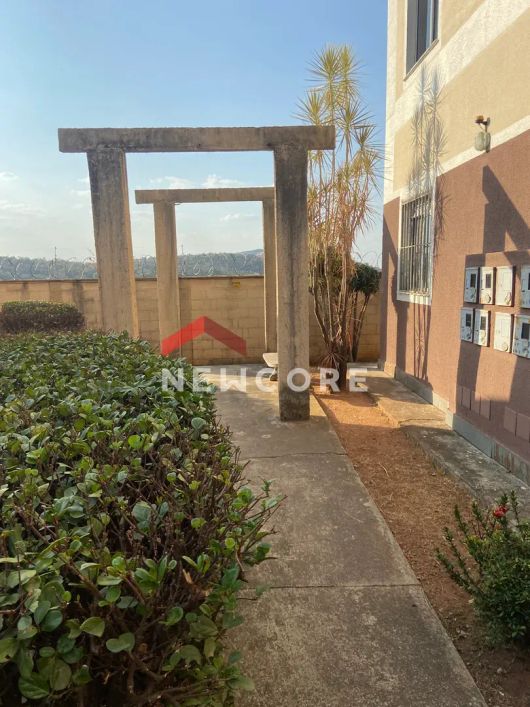 Apartamento em Rua Turmalina - Sapucaia II - Contagem/MG