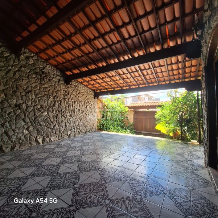 Casa à venda - Bairro Eldorado.