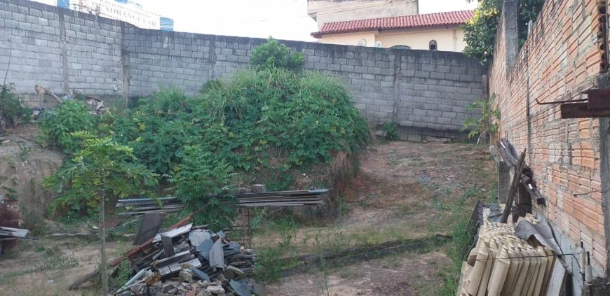 Lote em Rua Santa Sé - Vila Belém - Contagem/MG