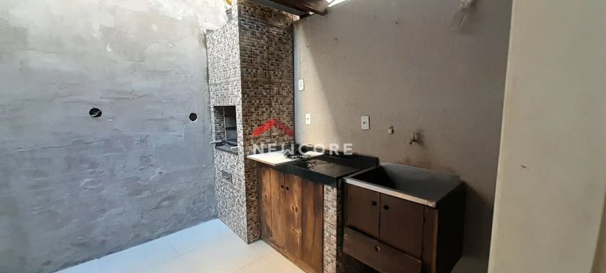 Casa de condomínio em Rua Alvinópolis - Parque Xangri-Lá - Contagem/MG