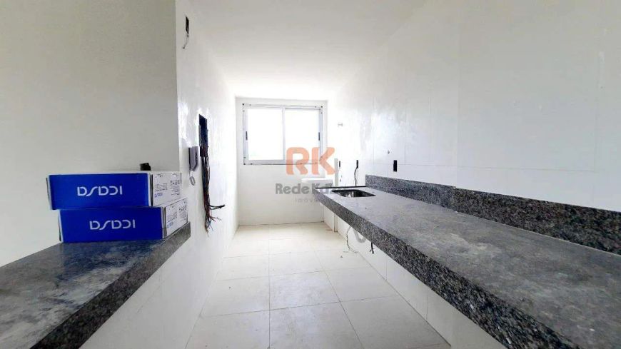 Apartamento à venda, 2 quartos, 1 suíte, 2 vagas, Cabral - Contagem/MG