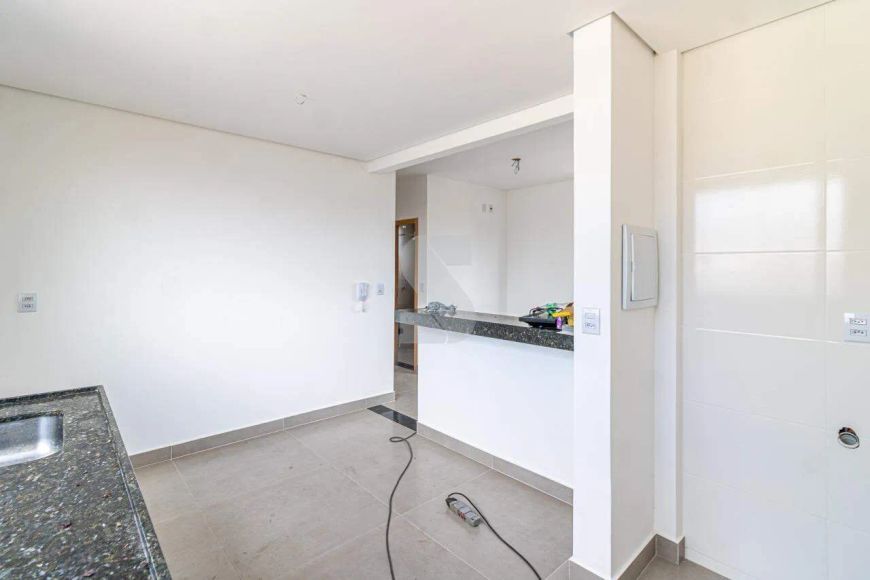 Apartamento com Varanda – 02 Quartos, 01 Suíte e 01 Vaga no Bairro Novo Eldorado!