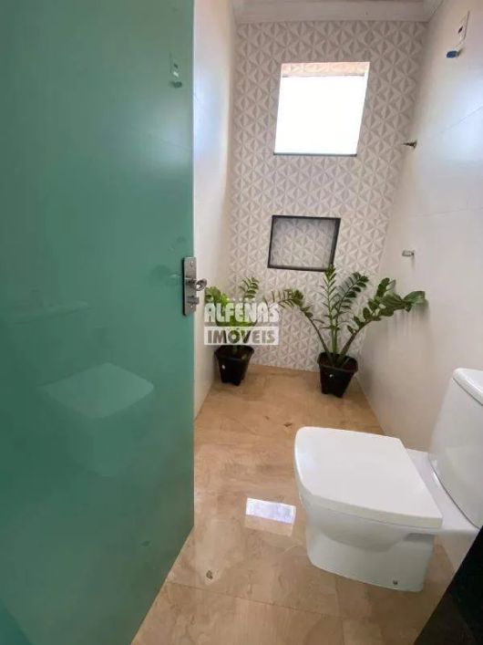Casa Espetacular de Dois Andares no Bairro Nazaré – Contagem