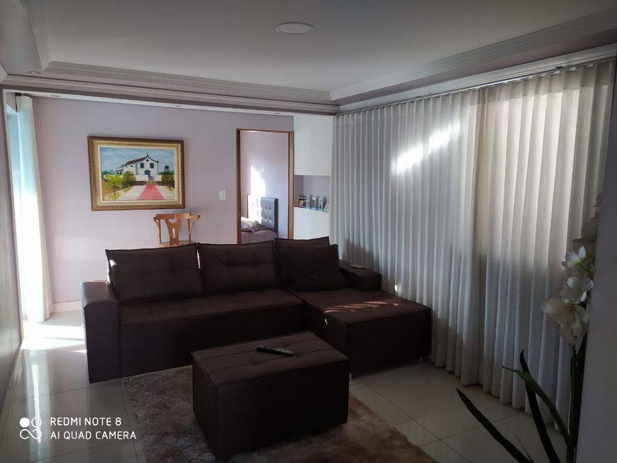 Casa para venda tem 360 metros quadrados com 6 quartos em Tropical - Contagem - MG
