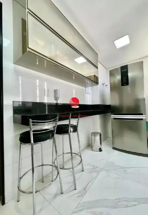 Cobertura para venda, 3 quartos 1suíte, 191 m² Área construída - Bairro Cabral - Contagem