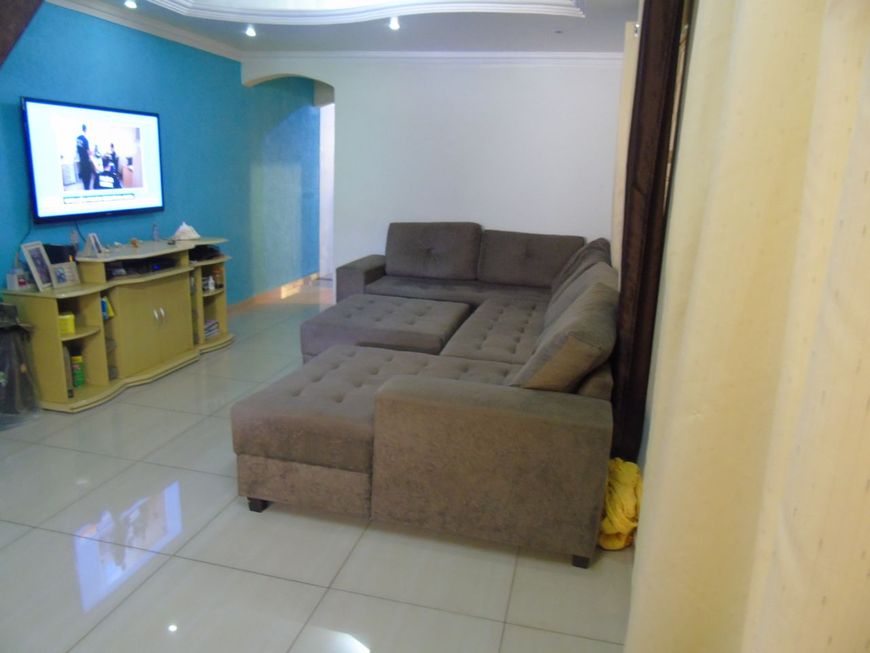 Linda Casa 3 Quartos Individual na Região Pampulha