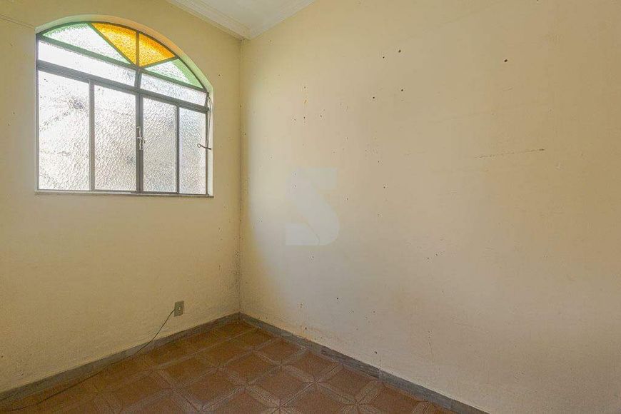 Casa à venda, 3 quartos, 1 suíte, 4 vagas, Eldorado - Contagem/MG