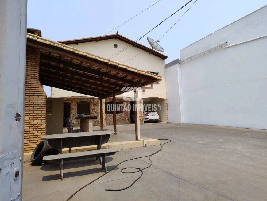 Casa à venda, 4 quartos, 1 suíte, 2 vagas, FONTE GRANDE - Contagem/MG