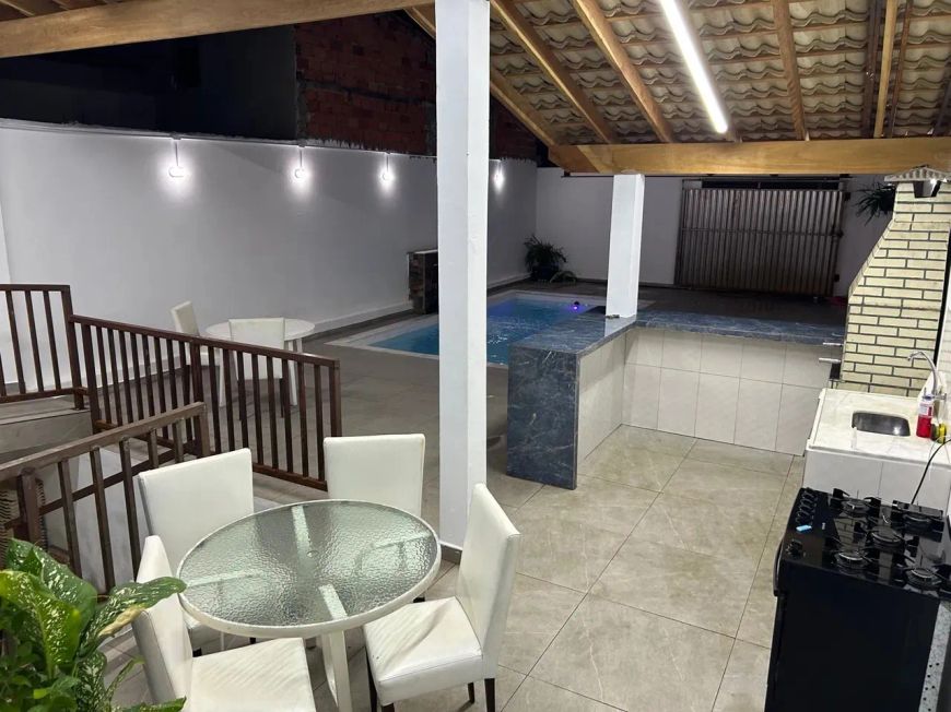 Espaço gourmet à venda no Jardim Santa Madre Paulina, em Sorocaba-SP.