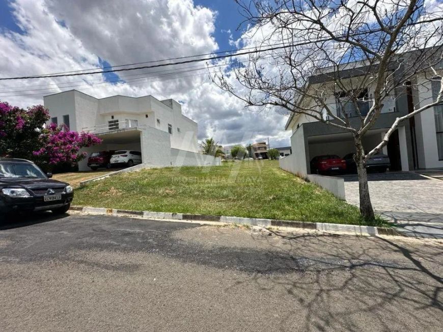 Terreno para Venda em Sorocaba, Condomínio Villa Verona
