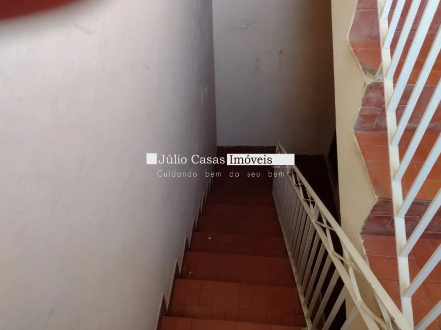 Casa e Salão Comercial à Venda na Vila Jardini