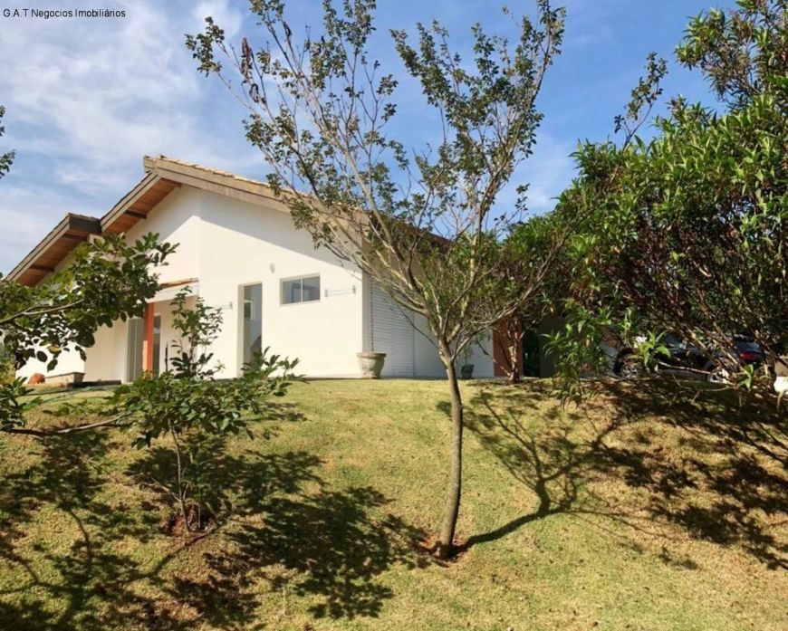 CASA EM CONDOMÍNIO À VENDA NO RESIDENCIAL VALE DO LAGO - SOROCABA/SP