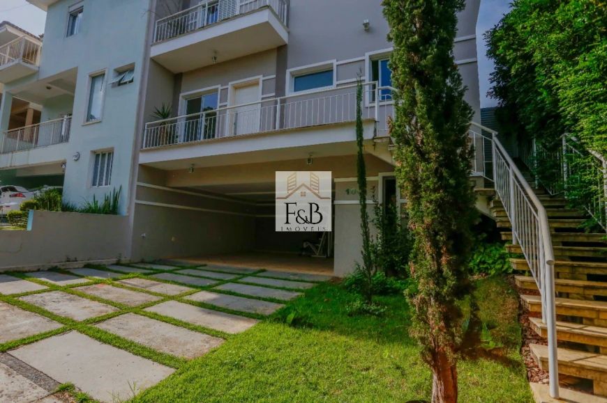 Casa de luxo em condomínio à venda em Sorocaba-SP, Parque Residencial Villa dos Inglezes: 4 quartos,