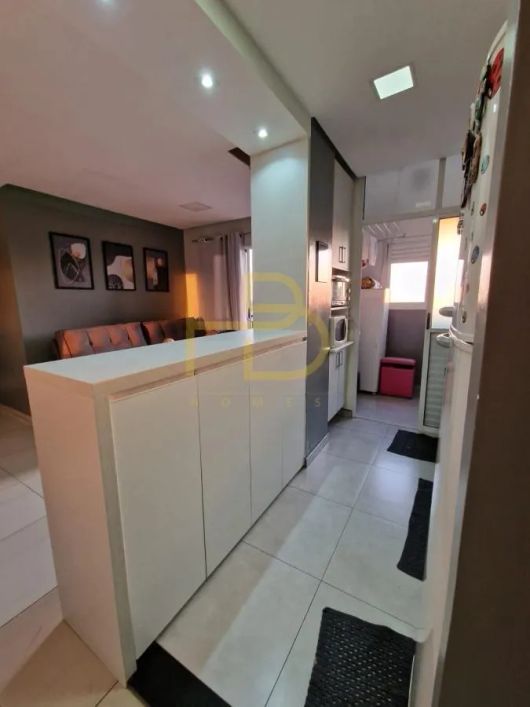 Apartamento para Venda em Sorocaba, Vila Trujillo, 2 dormitórios, 1 suíte, 2 banheiros, 1 vaga