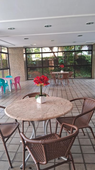 VENDE SE APARTAMENTO 3/4 CIDADE JARDIM - SALVADOR - BAHIA