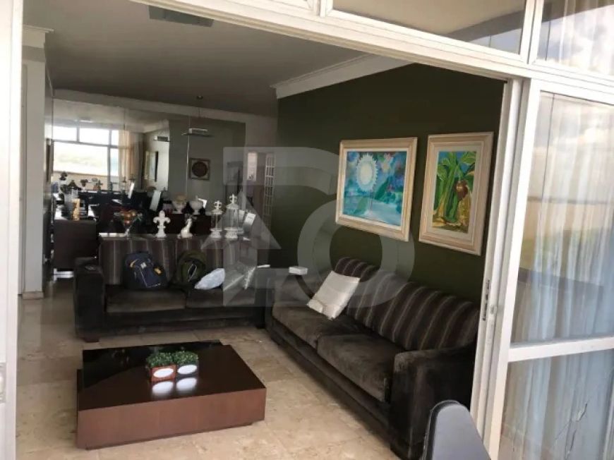 Apartamento no Edifício Olímpio Campos com 3 Quartos e 4 Banheiros