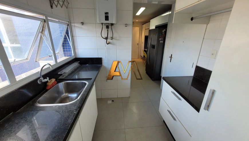 APARTAMENTO 3 SUÍTES EM PATAMARES