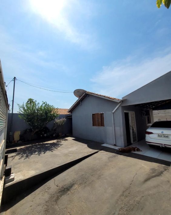 CASA NO BAIRRO NOVA CANAÃ - REGIÃO DO CPA - CUIABÁ/MT