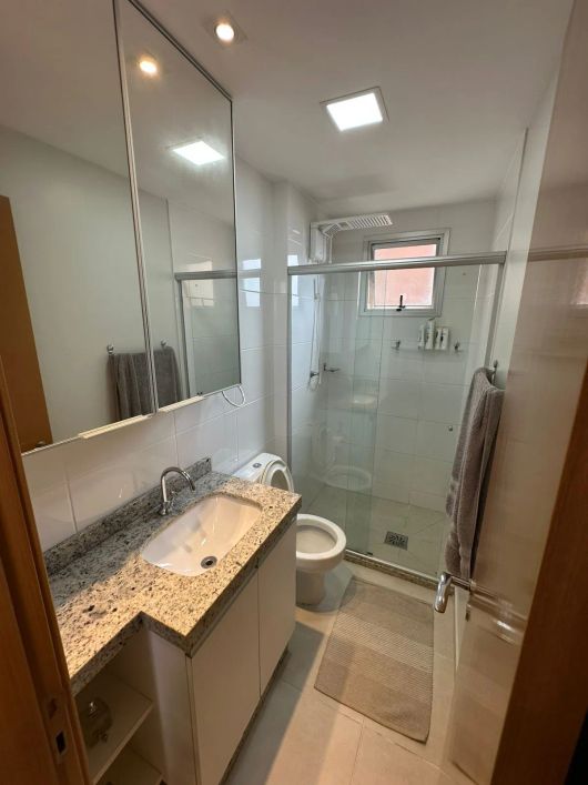 Apartamento mobiliado no Edificio belle vie. planta de 134m²