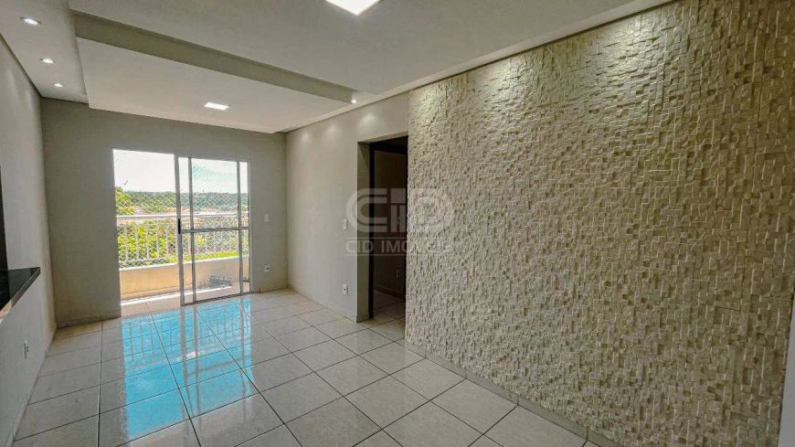 Apartamento Á Venda no condomínio Torre Imperial I