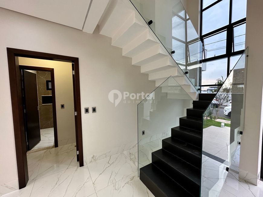 Sobrado novo, Belvedere 2, com 3 suítes + Escritório. R$ 1.75 milhão
