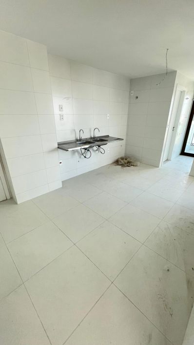 Apartamento a venda no caminho das árvores com 4 suites no belverdere hill