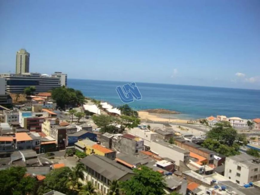 Apartamento 4 suítes sendo a suíte master com banheira 316m2 no Rio Vermelho