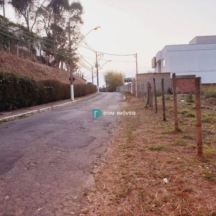 Terreno à venda, 522 m² por R$ 235.000,00 - São Pedro - Juiz de Fora/MG