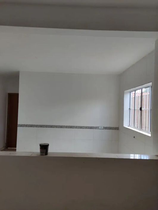 Sobrado em Rua Domingos Antônio Marroni - Califórnia - Londrina/PR