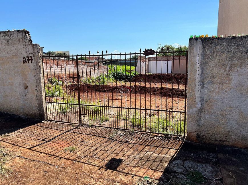 Terreno à venda com 456m² - Vila Santa Terezinha, Londrina/ PR