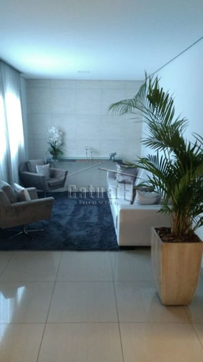 Casa à venda - Conjunto Habitacional Maria Cecília Serrano de Oliveira - 300m2