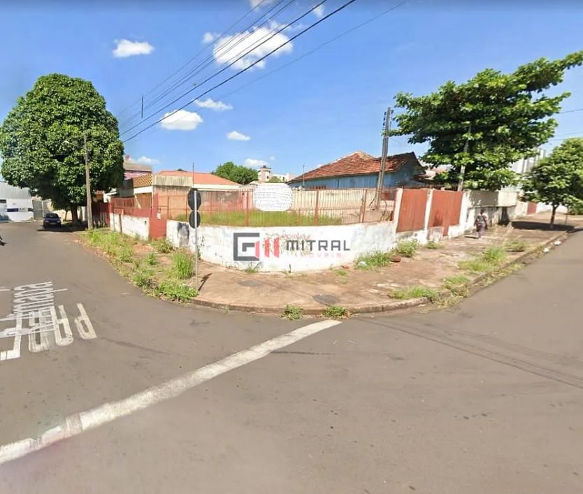Terreno de esquina ZC 3 à venda/permuta - R$. 259.000,00 - 291 m2, Centro, Londrina, PR