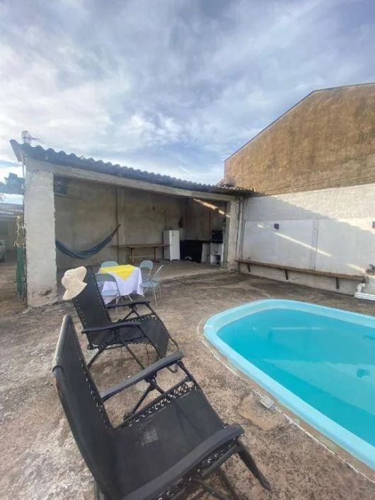 Casa com 2 dormitórios à venda, 95 m² por R$ 395.000,00 - Bandeirantes - Londrina/PR