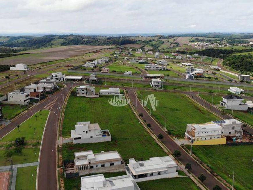 Terreno à venda, 256 m² por R$ 250.000,00 - Condomínio Parque Taua IV - Araguari - Londrina/PR