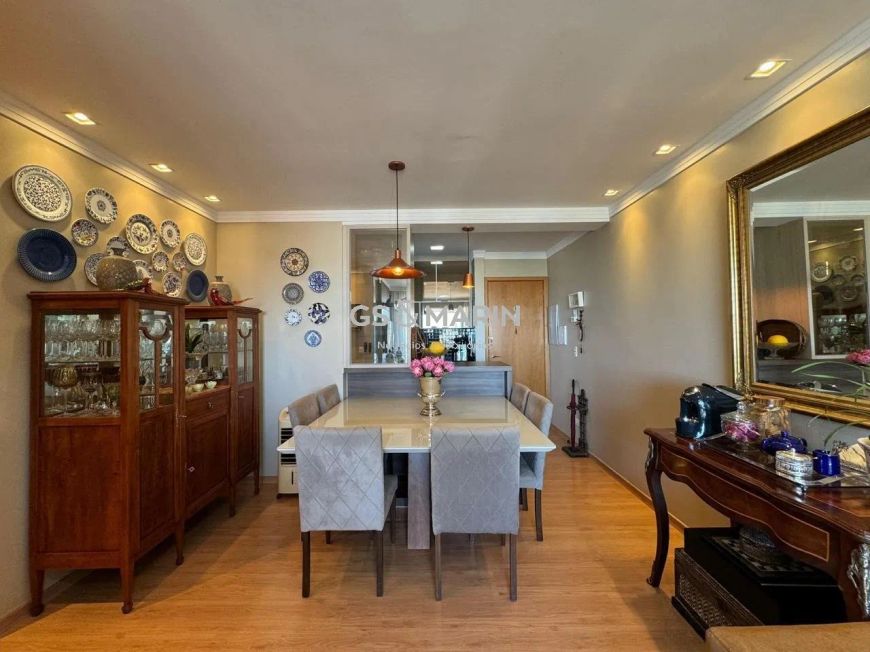 Venda de Apartamento em Londrina-PR, bairro Petrópolis
