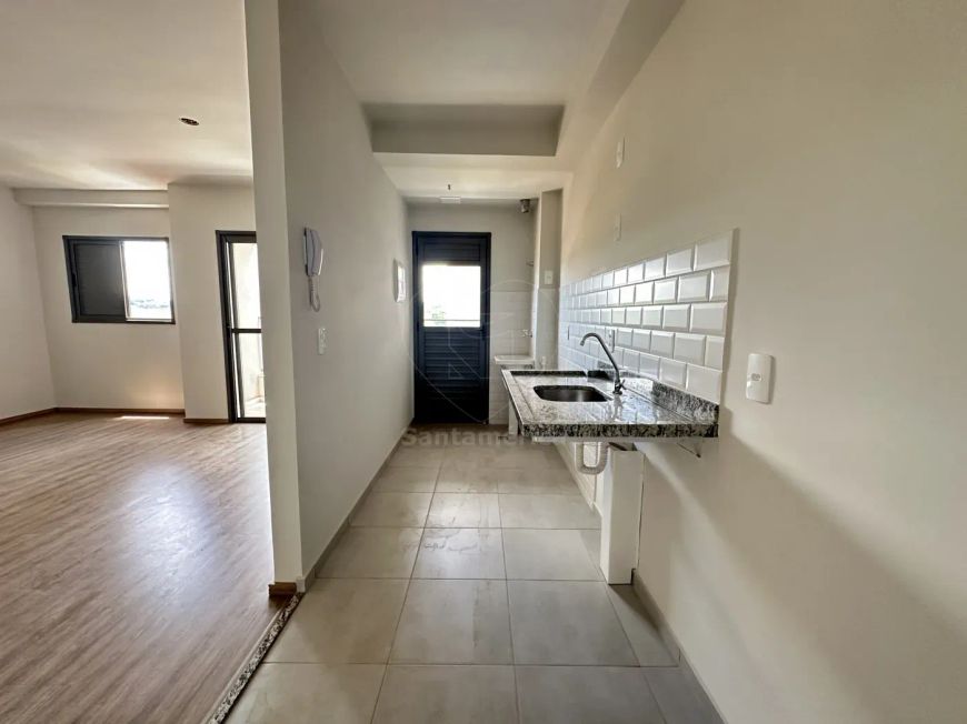 Apartamento à Venda no Edifício Carmel, com 2 dormitórios sendo 1 suíte
