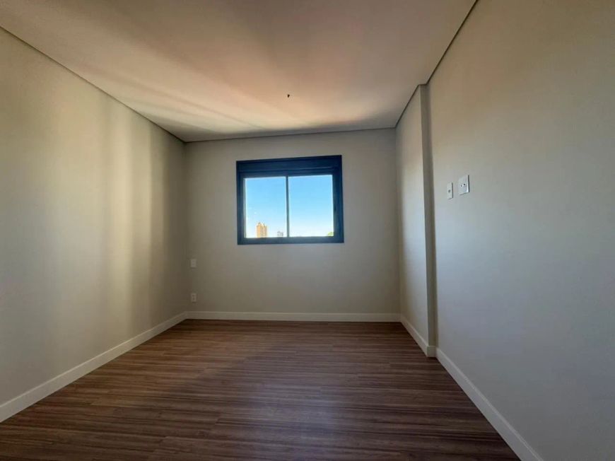 ODYSSEY - R$ 810.000 - Apartamento à venda, 3 quartos (1 suíte), 86m², 2 Vagas, Centro, Londrina,