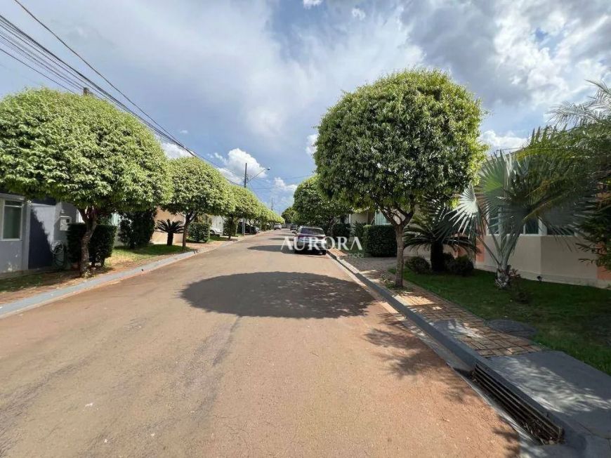 Casa com 3 dormitórios à venda, 117 m² por R$ 569.500,00 - Chácaras Mussahiro - Londrina/PR