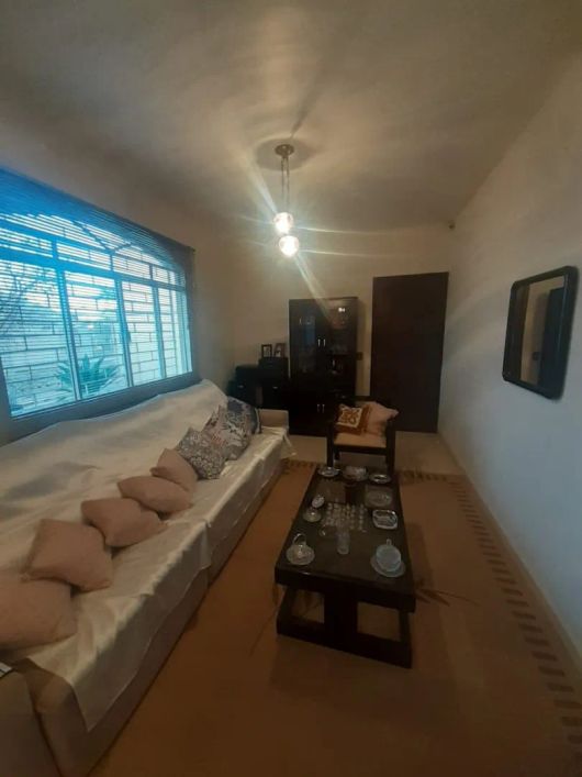 Casa com 04 quartos, sendo 01 suíte na região Oeste de Londrina