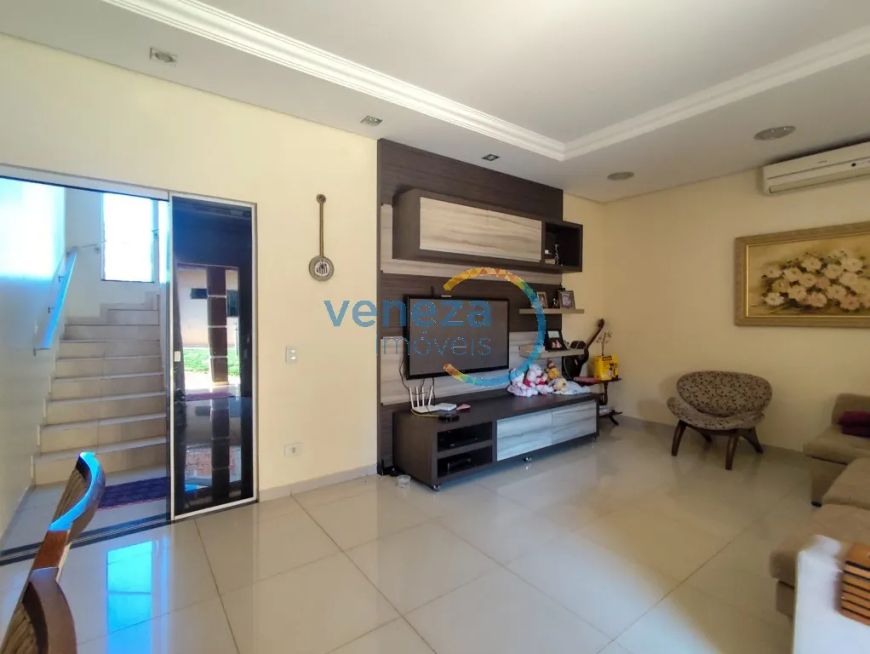 Casa Residencial com 3 quartos à venda por R$ 720000.00, 217.21 m2 - ANDES - LONDRINA/PR