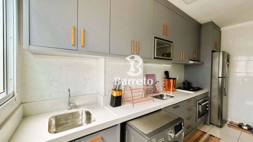 Apartamento com 2 dormitórios à venda, 47 m² por R$ 285.000,00 - Aquaville - Londrina/PR
