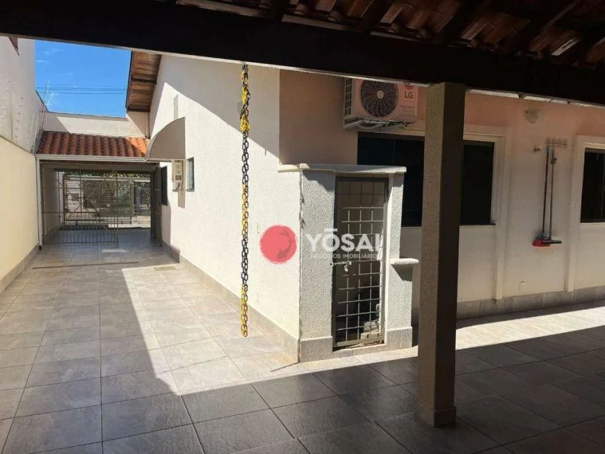 Excelente casa ao lado da Av Robert Kock, térrea