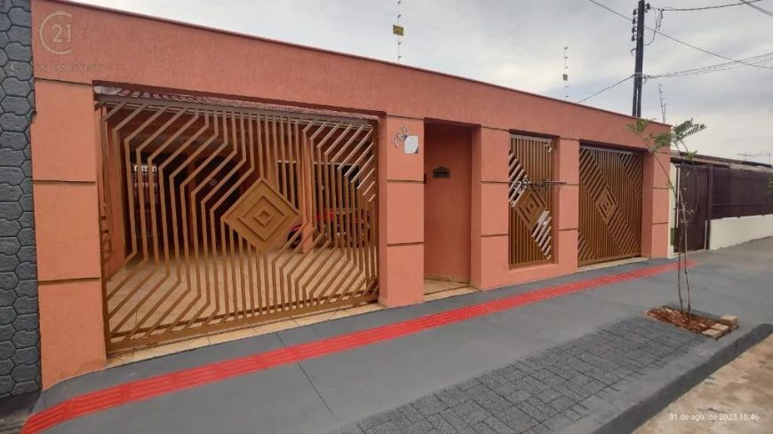 Casa à venda em Londrina, Armindo Guazzi, com 3 quartos, com 110 m²