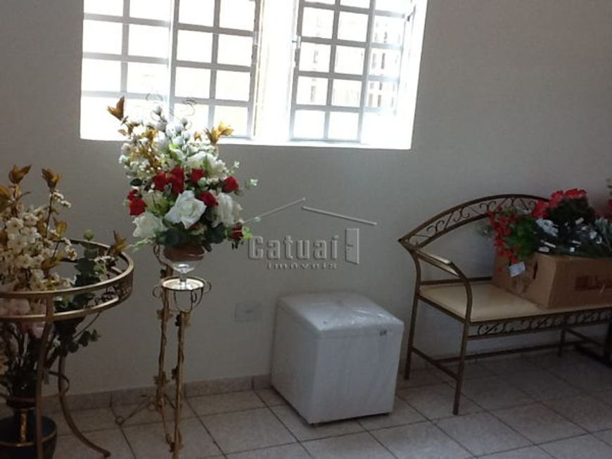 Casa à venda - Bairro Vila Matarazzo em Londrina - 250m2