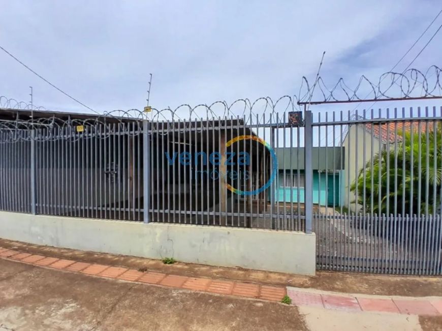 Casa Comercial à venda por R$ 395000.00, 99.24 m2 - INDUSTRIAL - LONDRINA/PR