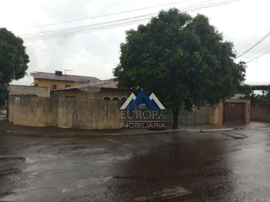 Casa com 5 dormitórios à venda, 259 m² por R$ 700.000,00 - Franca - Londrina/PR
